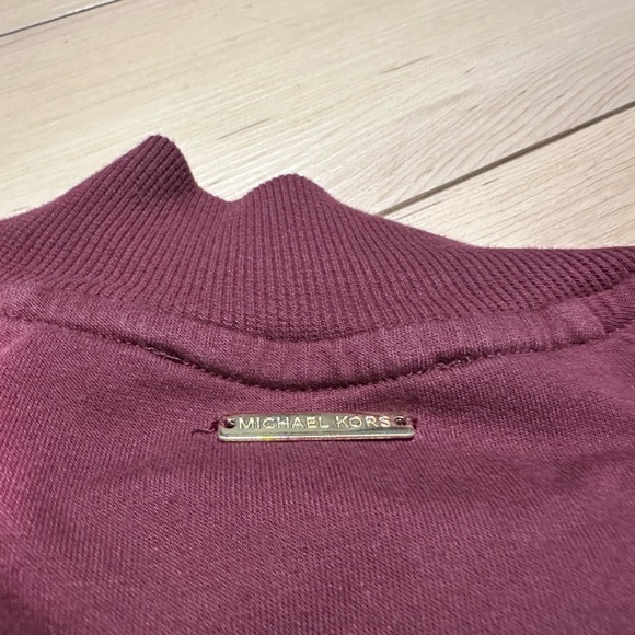 Michael Kors Sweatshirt - Picture 7 of 7